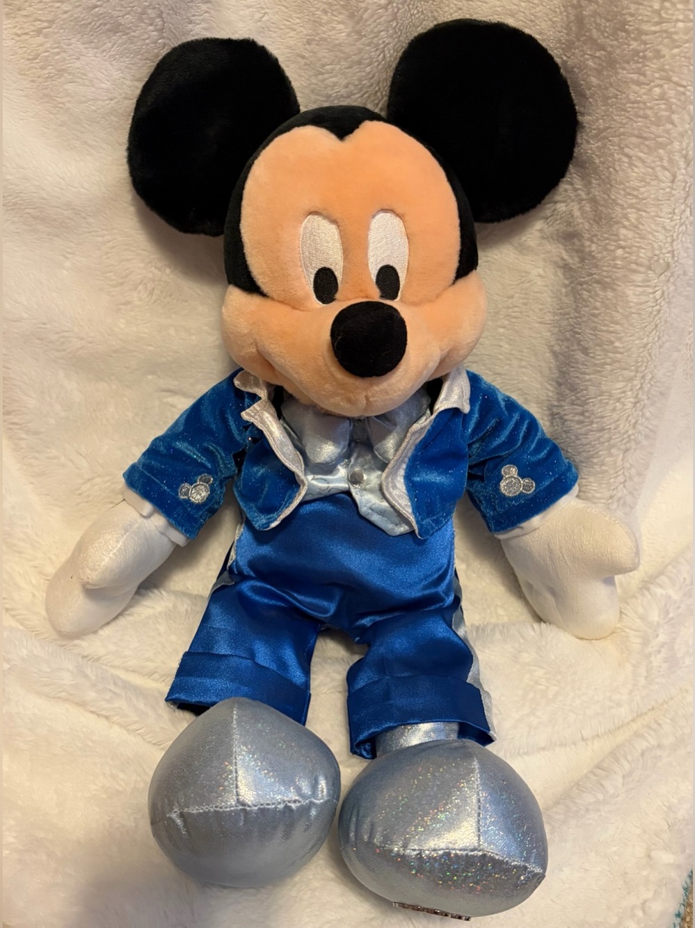Disney Mickey Mouse Dream Friends 18” Plush